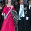 Le 13 avril 2010, la reine Margrethe II de Danemark recevait 400 convives dont sa famille - sa soeur Benedicte, ses fils Frederik et Joachim et leurs sublimes épouses Mary et Marie - au palais Christiansborg pour le dîner de ses 70 ans...