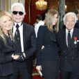 Karl Lagerfeld en grande forme lors de la décoration de Ralph Lauren par Nicolas Sarkozy. Le 15 avril 2010