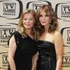 Les drôles de dames Cheryl Ladd et Jaclyn Smith  pour la 8ème cérémonie de TV LAnd Awards (17 avril à Culver City, USA)