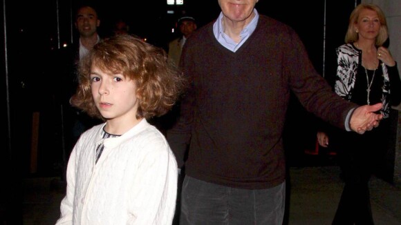 Woody Allen : Son adorable fillette refuse de poser avec lui pour les photographes !