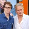 Michael Doulgas et son fils Cameron, avril 2009