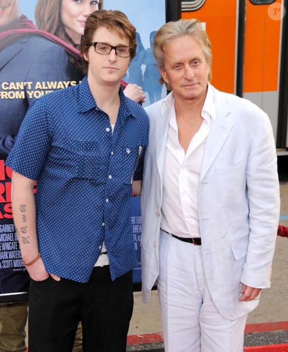 Michael Doulgas et son fils Cameron, avril 2009