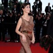 Cannes 2010 - Emmanuelle Béart divine quand Lambert Wilson continue de faire son show !