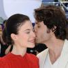 Festival de Cannes, le 20 mai 2010, photocall de Carlos d'Olivier Assayas : Edgar Ramirez et Nora Von Waldstätten
