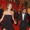 Jamel Debbouze et Melissa Theuriau sortent du Palais des Festivals