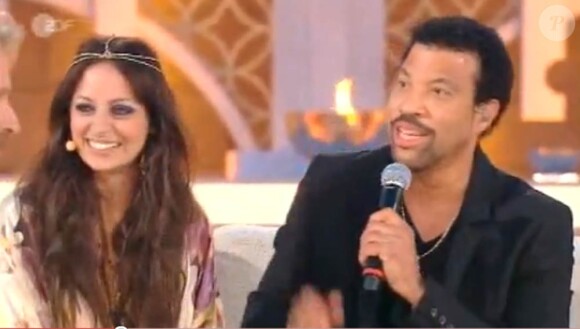 Lionel Richie et sa fille Nicole dans l'émission de télé allemande Wetten, dass..?
