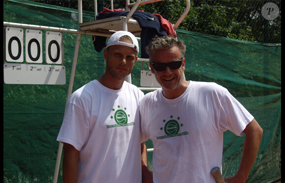 Arnaud Lemaire et David Brécourt au tournoi des personnalités, le 2 juin 2010.