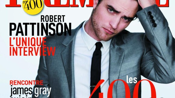 Robert Pattinson joue avec ses deux armes de séduction... Difficile d'y résister !
