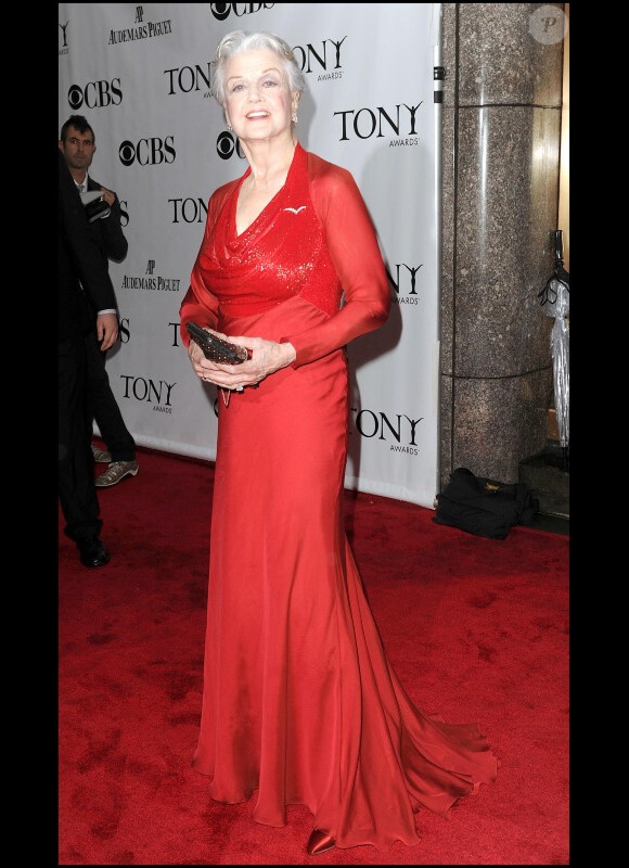 Angela Lansbury lors des Tony Awards le 13 juin 2010 à New York