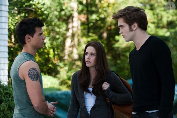 Taylor Lautner, Kristen Stewart et Robert Pattinson dans Twilight 3.