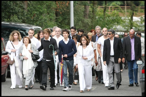 Les obsèques de Ginette Garcin au crématorium du Mont-Valérien dans les Hauts-de-Seine le 14 juin 2010
