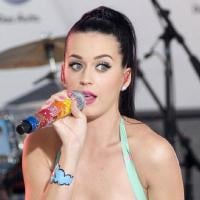 Katy Perry : La belle est en panne d'originalité, mais reste toujours aussi sexy !