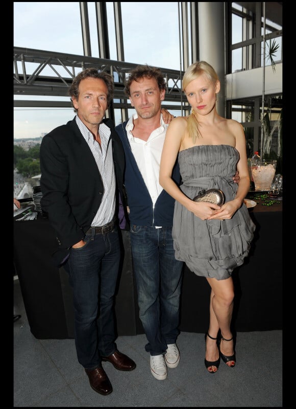 Stéphane Freiss, Jean-Paul Rouve et Anna Sherbinina à la soirée Nicolas Feuillatte, le 16/06/2010.