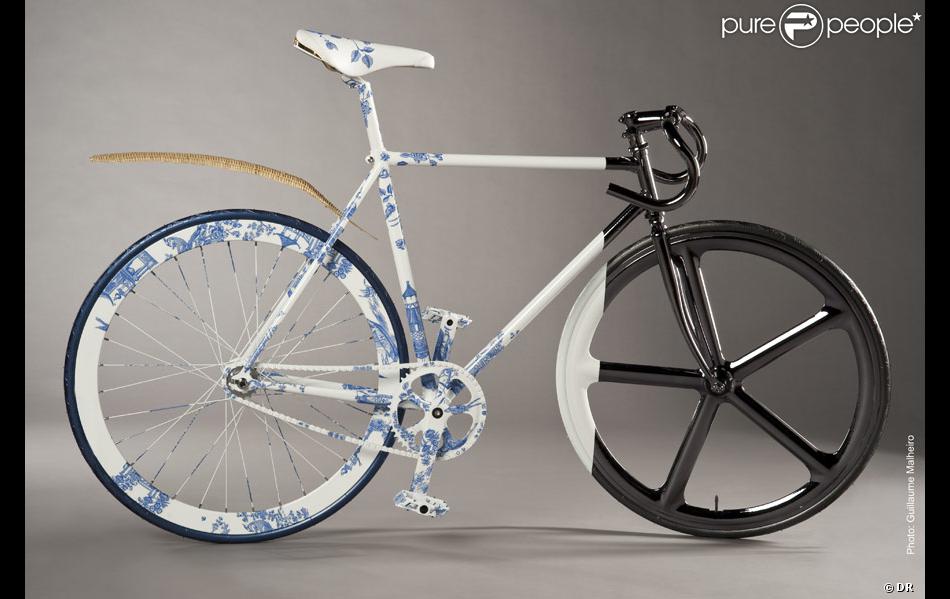 Velo Customise 2025