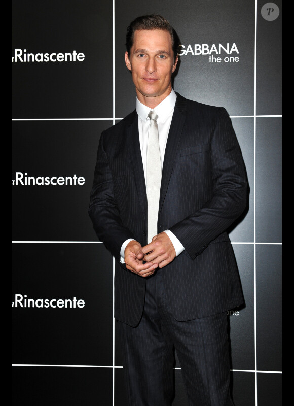 Matthew McConaughey à Milan pour le lancement du nouveau parfum The One de Dolce & Gabbana, le 18 juin 2010