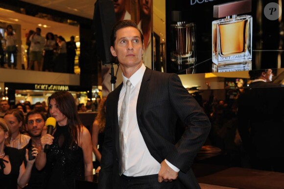 Matthew mcconaughey dolce and gabbana cheap