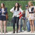 Leighton Meester, Katie Cassidy et Selena Gomez sur le tournage du film Monte Carlo à Paris le 21 juin 2010