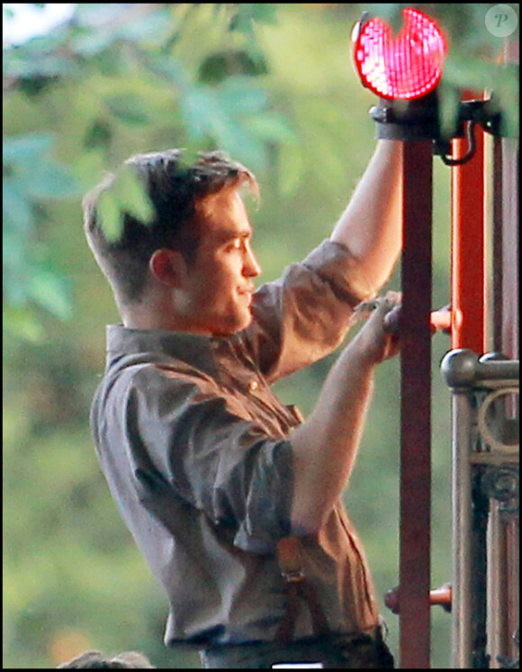 Robert Pattinson sur le tournage de Water for Elephants le 9 juin 2010