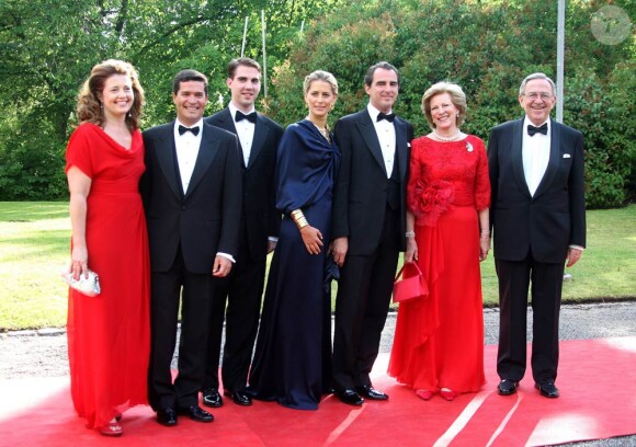 Le prince Nikolaos de Grèce et Taiana Blatnik se marieront sur l'île grecque de Spetses, dans le golfe saronique, le 25 août 2010.