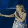 Kylie Minogue se produit sur le plateau de l'émission Germany's Next Topmodel, à Cologne, en Allemagne, il y a quelques jours.