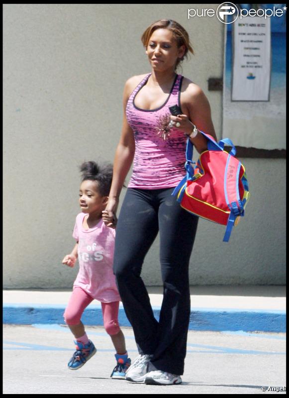 maman et maman ont sexe