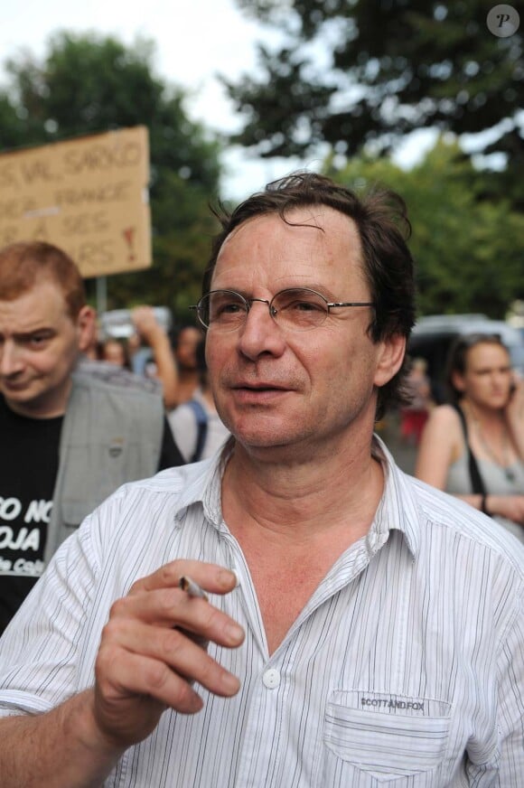 Manifestations devant le siège de Radio France : François Rollin
