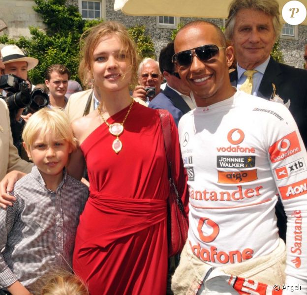 Natalia Vodianova Et Ses Sublimes Enfants Rivalisent De Beaute Avec Yasmin Le Bon Et Sa Belle Famille Purepeople