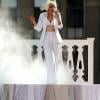 Quand Lady Gaga se produit sur la scène du Rockfeller Center, vendredi 9 juillet... ce sont 20 000 fans qui se déplacent pour l'applaudir !