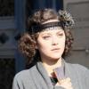 Marion Cotillard sur le tournage du film de Woody Allen à Paris. Le 6 juillet 2010