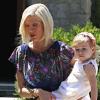Tori Spelling et Dean McDermott avec leurs enfants à Los Angeles, le 15 juillet 2010