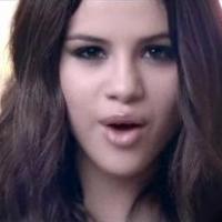 Selena Gomez : Pour son 18e anniversaire, elle vous offre un sublime cadeau...