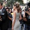 Eva Mendes sortant de son hôtel new-yorkais, le 2 août 2010