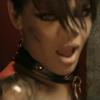 Rihanna dans le clip de Disturbia