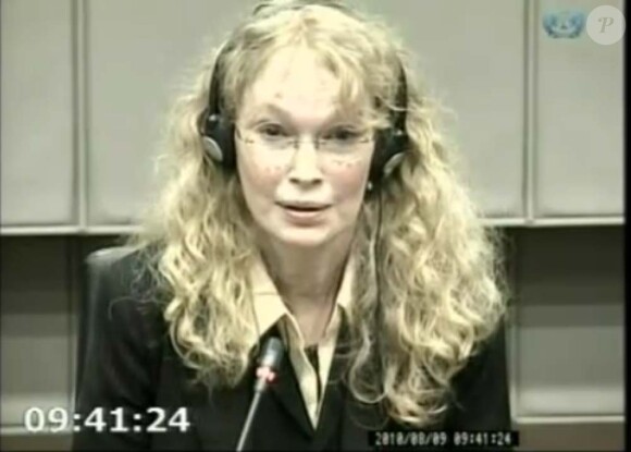 Mia Farrow, ex-agent de Naomi Campbell, témoigne au procès de Charles Taylor, à La Haye, le 9 août 2010.