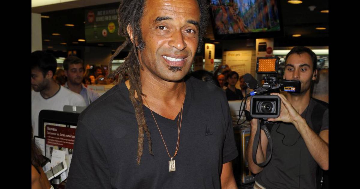 Jeu YANNICK NOAH 2000 Pour PlayStation 1 (PS1) FR PAL - En Très Bon état, Complet Avec Boîte Et Notice