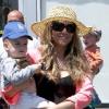 Brooke Mueller et ses jumeaux, Max et Bob, à Los Angeles. Août 2010
