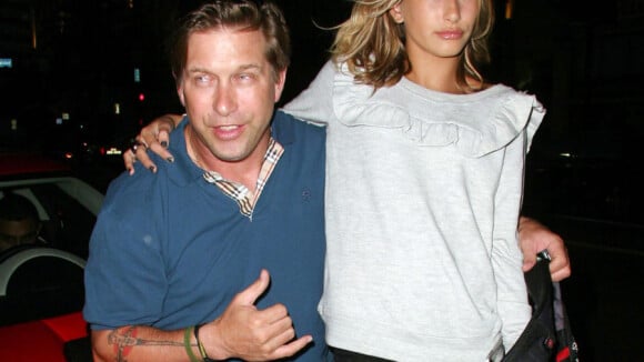 Stephen Baldwin en virée nocturne avec sa fille... Une vraie beauté !