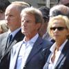 Christophe Girard, Bernard Kouchner et Christine Ockrent lors des obsèques d'Alain Corneau, au cimetière du Père Lachaise, à Paris, le 4 septembre 2010.