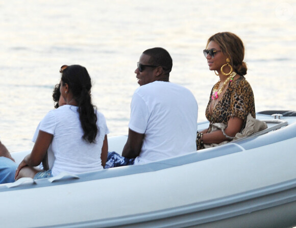 Beyoncé Knowles s'offre quelques jours de vacances à Portoferraio en Toscane, dans le centre de l'Italie, en compagnie de son mari Jay-Z, le 20 août.