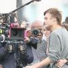 Miley Cyrus et Douglas Booth en plein tournage à Paris du remake américain de LOL, le 6 septembre à Paris