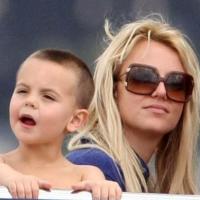 Britney Spears accusée de harcèlement sexuel et de mauvais traitements envers ses fils ! Plainte officielle... (réactualisé)