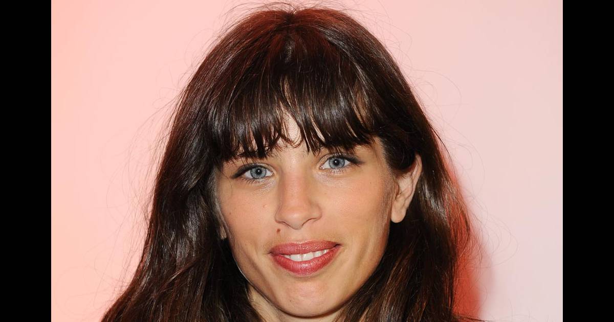Maiwenn Le Besco Luc Besson, Maiwenn luc besson huwelijk. Luc Besson: vrouw, vermogen ... : May 16, 2021 · director luc besson's the fifth element has it all.