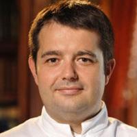 Jean-François Piege, le "Top Chef" du "Dîner presque parfait", marié par Rachida Dati et... Valérie Expert !
