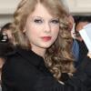 Taylor Swift se rend à la radio NRJ