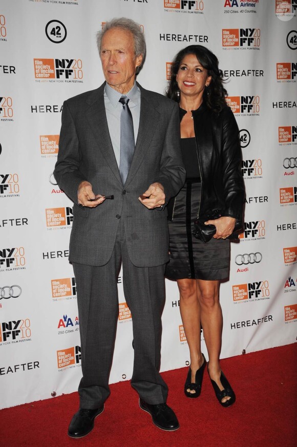 Clint Eastwood et sa femme Dina à l'occasion de l'avant-première de Au-delà, dans le cadre du 48e New York Film Festival, le 10 octobre 2010.