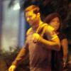 Ricky Martin sort d'un hôtel à Miami avec ses jumeaux après y avoir dîné le 29 septembre 2010