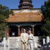 A l'occasion de leur visite officielle en Chine, mi-octobre 2010, Victoria et Daniel de Suède, chargés de promouvoir les productions de leur pays, ont épaté leur public par leur relation tendre et complice !
