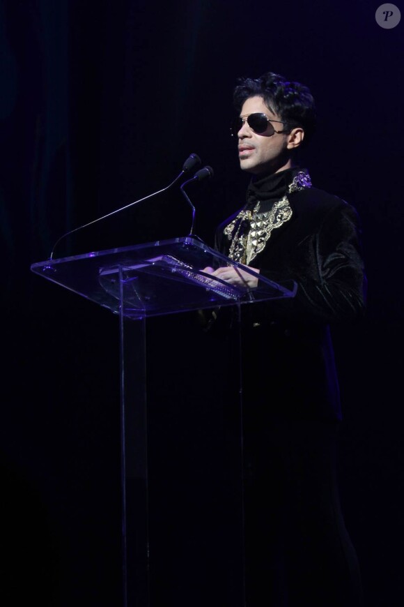 Prince donnait jeudi 14 octobre une conférence de presse... spéciale à l'Apollo Theater, à New York.