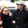 Josh Groban et une inconnue dan sles rues de New York. 16/10/2010