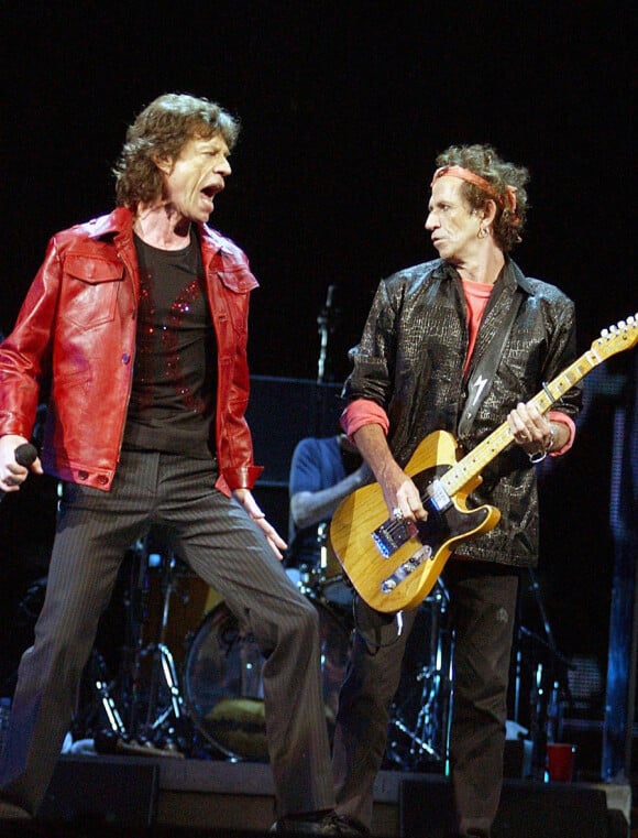 Keith Richards et Mick Jagger en concert à New York en 2002